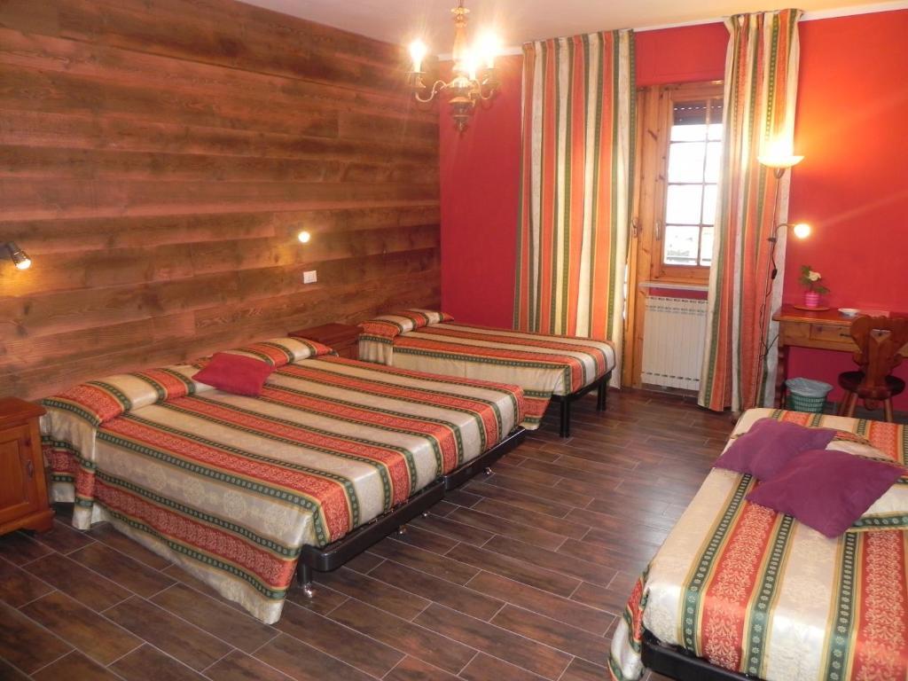 Hotel Trois Etoiles Entracque Δωμάτιο φωτογραφία