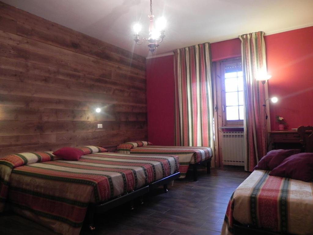 Hotel Trois Etoiles Entracque Δωμάτιο φωτογραφία
