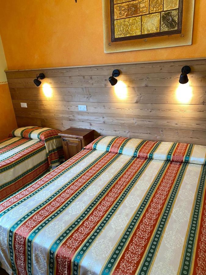 Hotel Trois Etoiles Entracque Εξωτερικό φωτογραφία